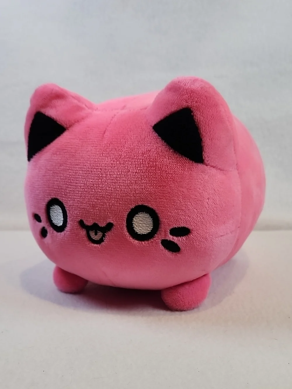 Aurora Pink Plush Tasty Peach 2023 with Embroidered Face - Cute Cuddle Buddy